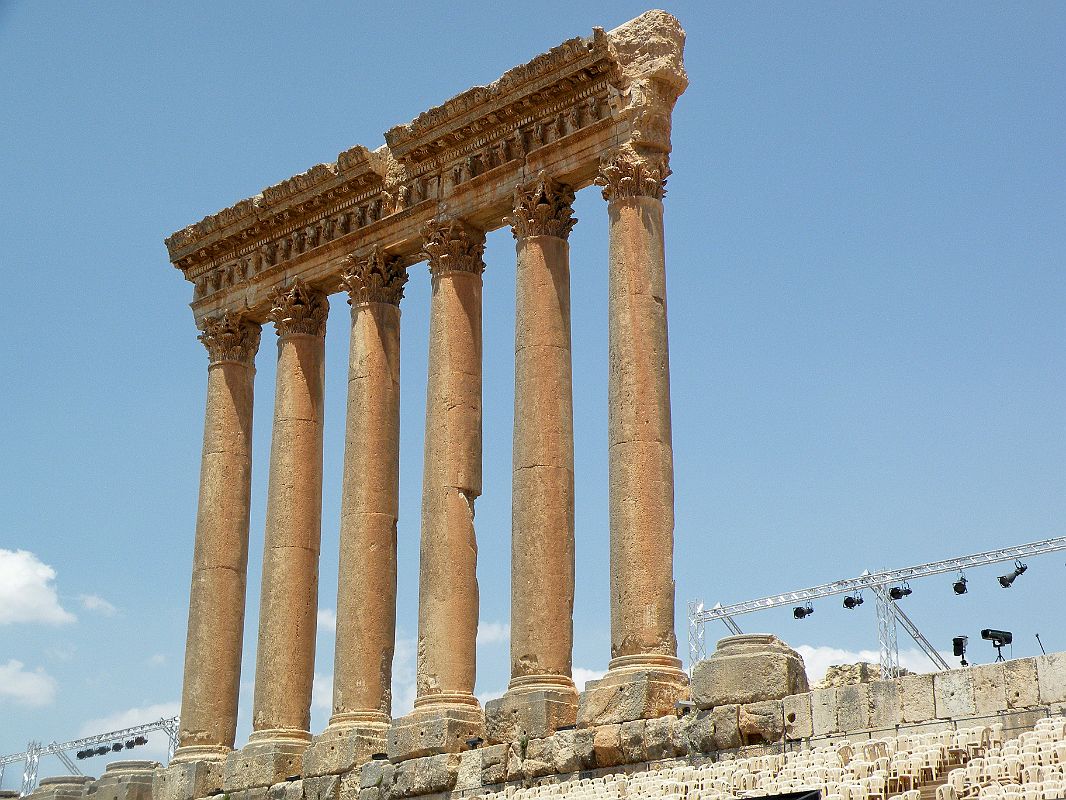 Bekaa Valley 18 Baalbek Temple Of Jupiter Six Corinthian Columns 